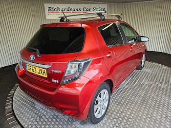 Used Toyota Yaris 2014 for sale - 77384664: Photo