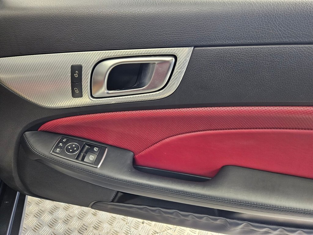 Used Mercedes-Benz SLC 2017 for sale - 77302774: Photo 24