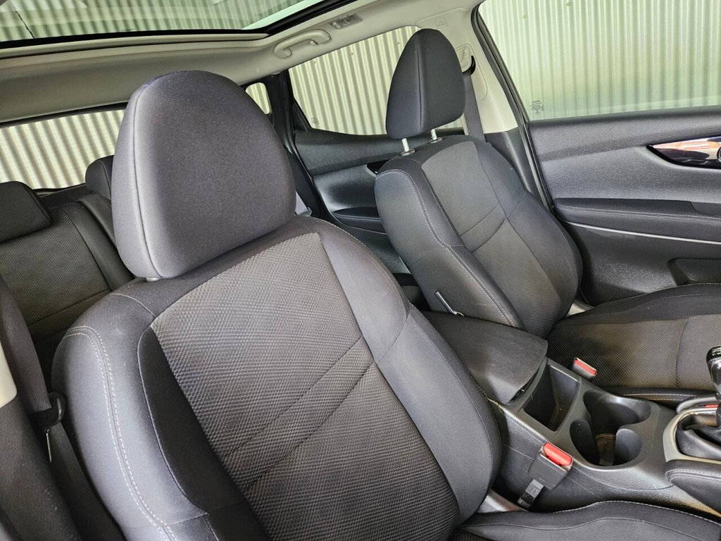 Used Nissan Qashqai 2015 for sale - 77667619: Photo 26