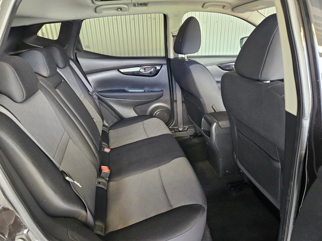 Used Nissan Qashqai 2015 for sale - 77667619: Photo 29