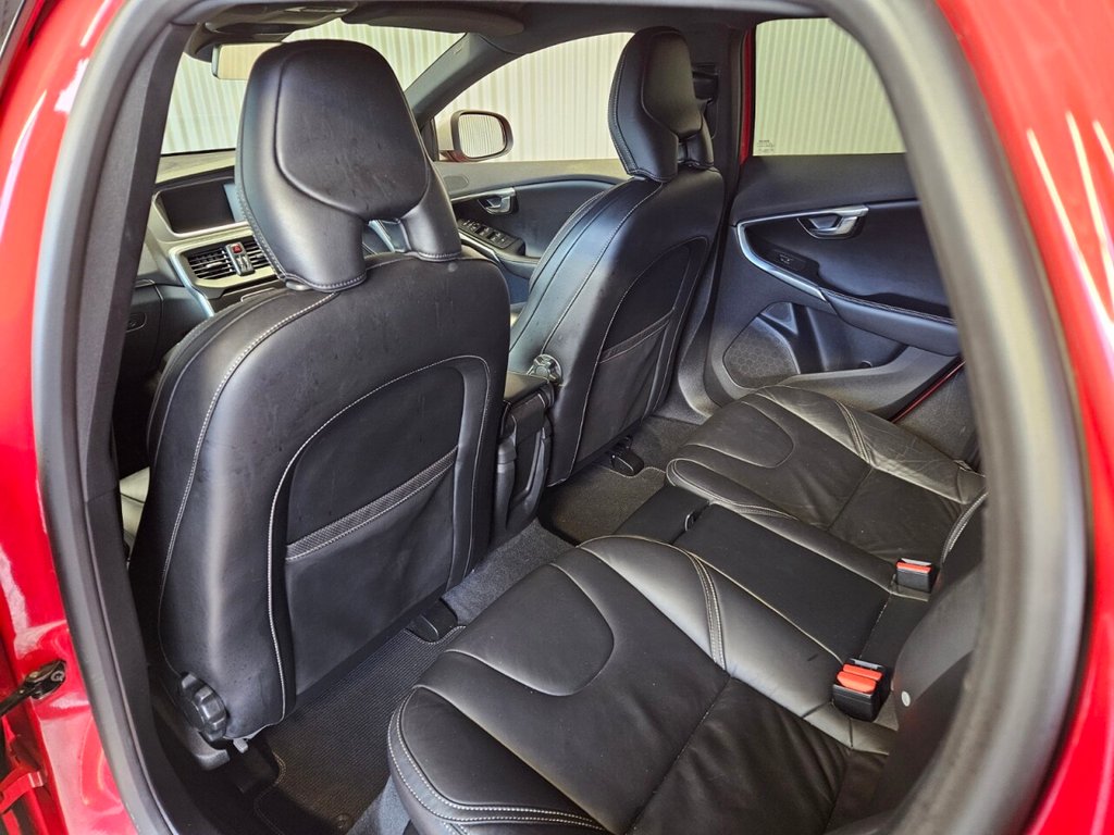 Used Volvo V40 2017 for sale - 77172186: Photo 34