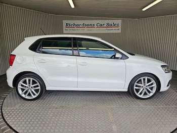 Used Volkswagen Polo 2017 for sale - 78524670: Photo