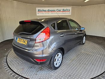 Used Ford Fiesta 2016 for sale - 79518490: Photo