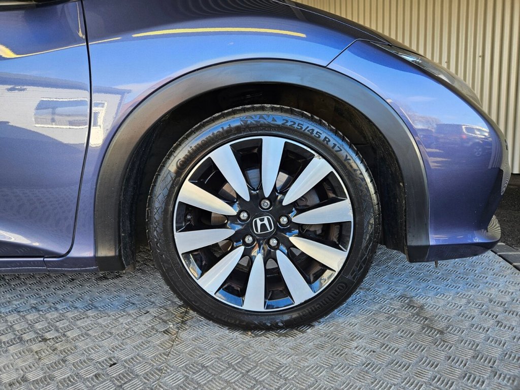 Used Honda Civic 2014 for sale - 77572035: Photo 11