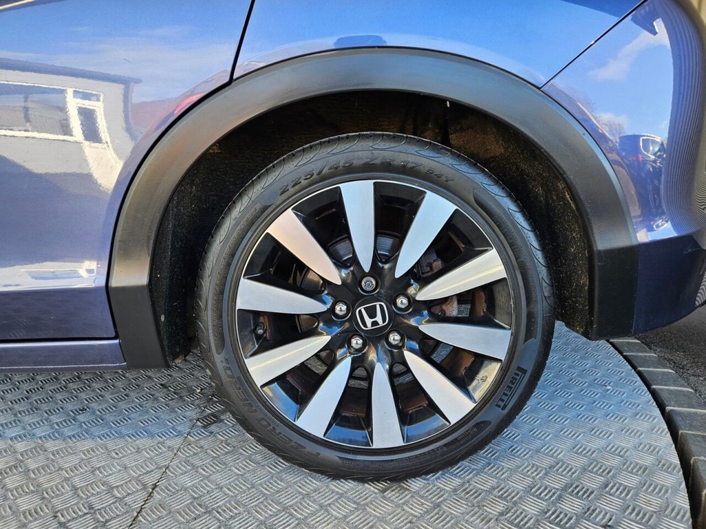 Used Honda Civic 2014 for sale - 77572035: Photo 14