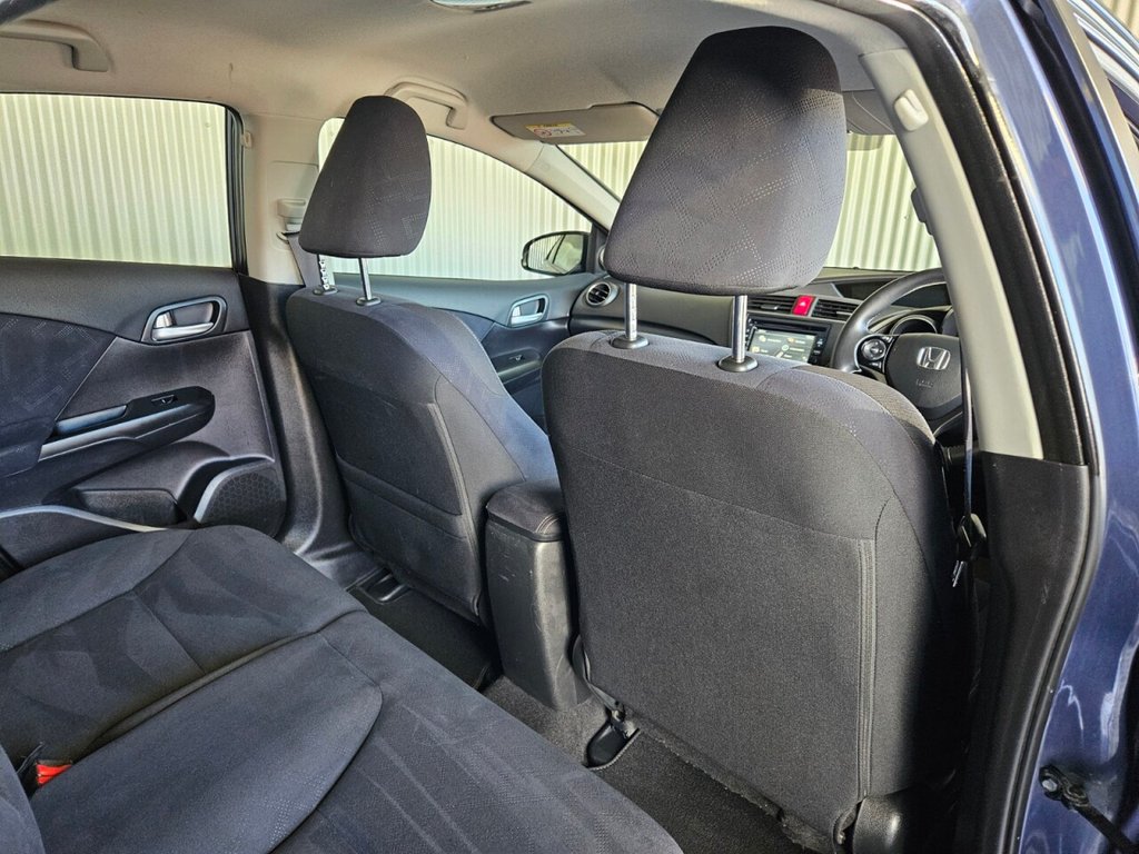 Used Honda Civic 2014 for sale - 77572035: Photo 28