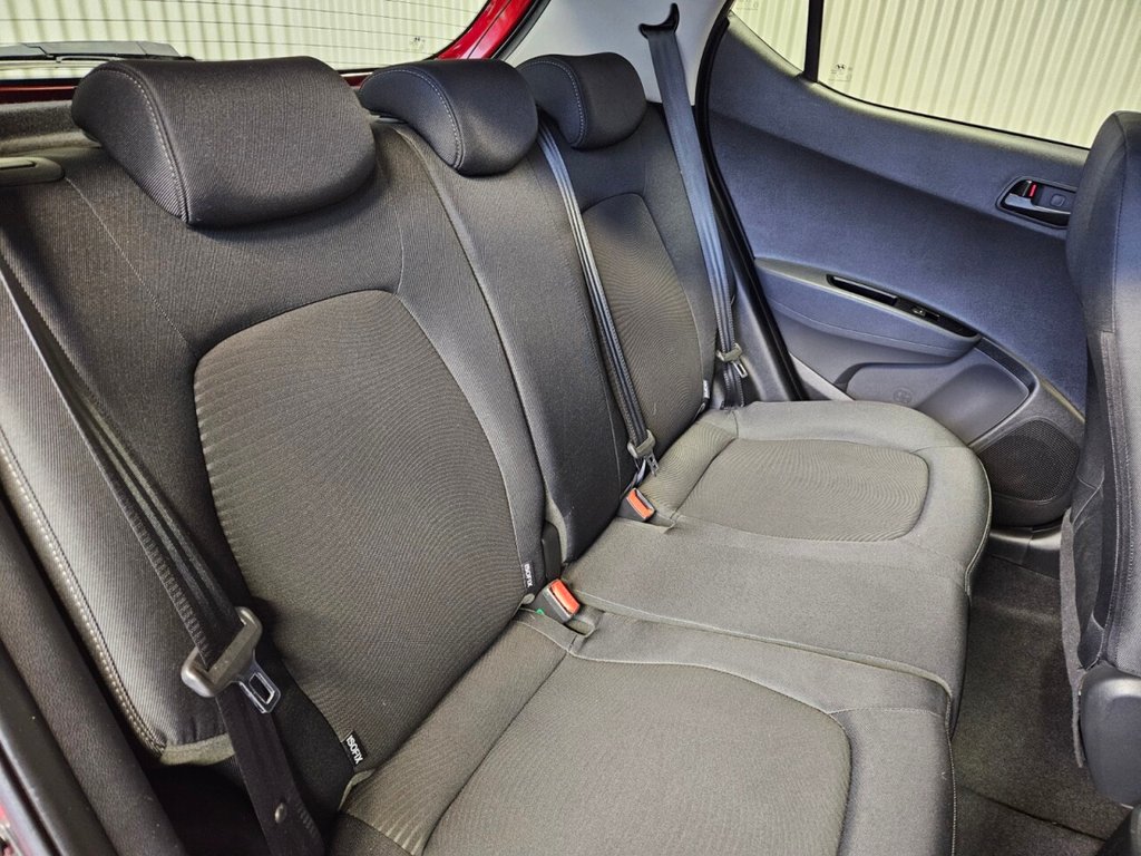 Used Hyundai i10 2018 for sale - 77027491: Photo 29