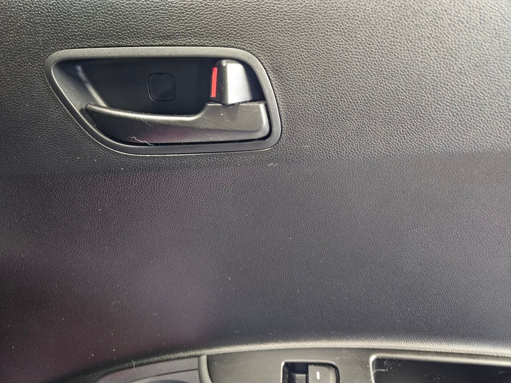 Used Hyundai i10 2018 for sale - 77027491: Photo 30