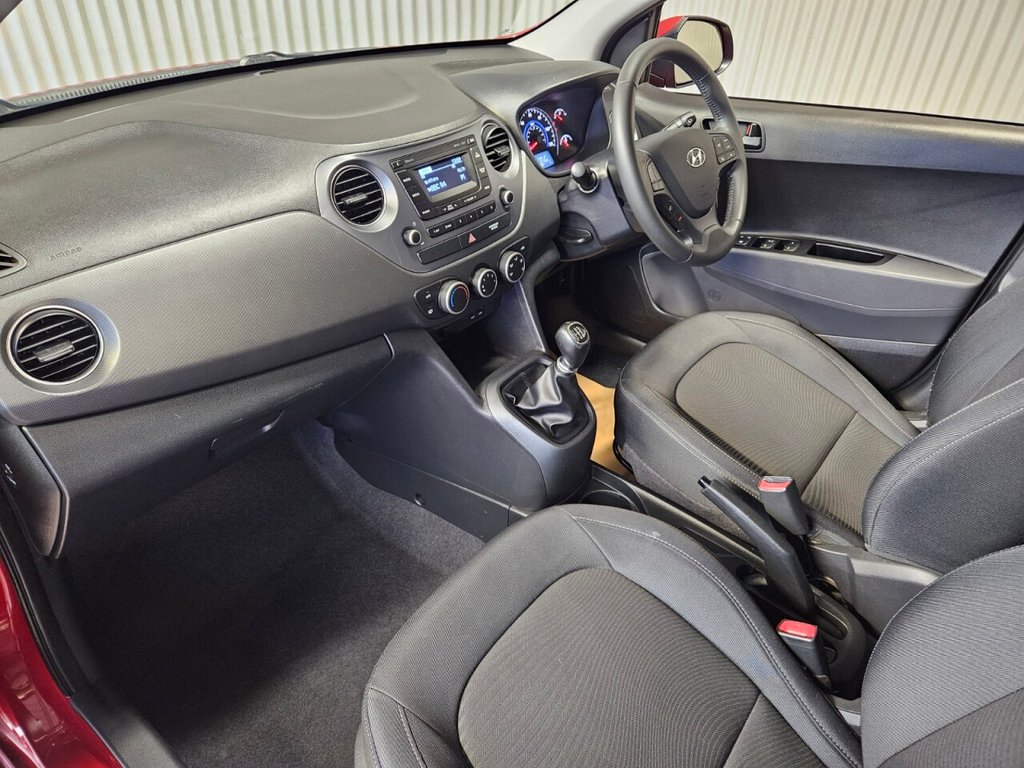 Used Hyundai i10 2018 for sale - 77027491: Photo 35