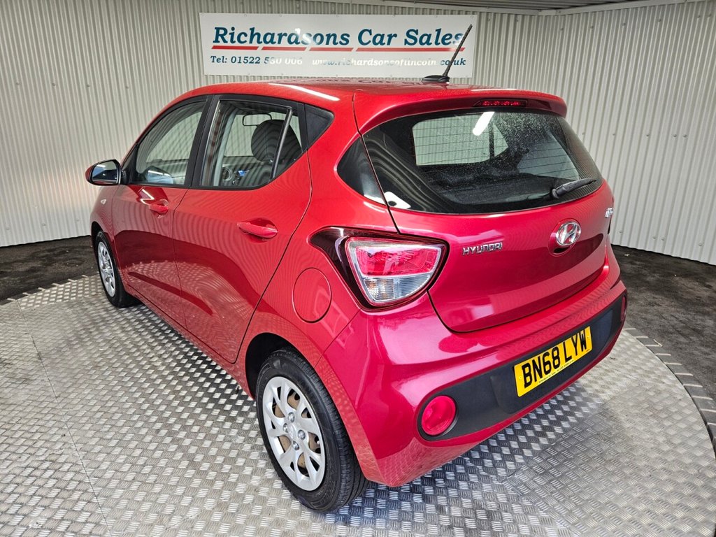 Used Hyundai i10 2018 for sale - 77027491: Photo 6