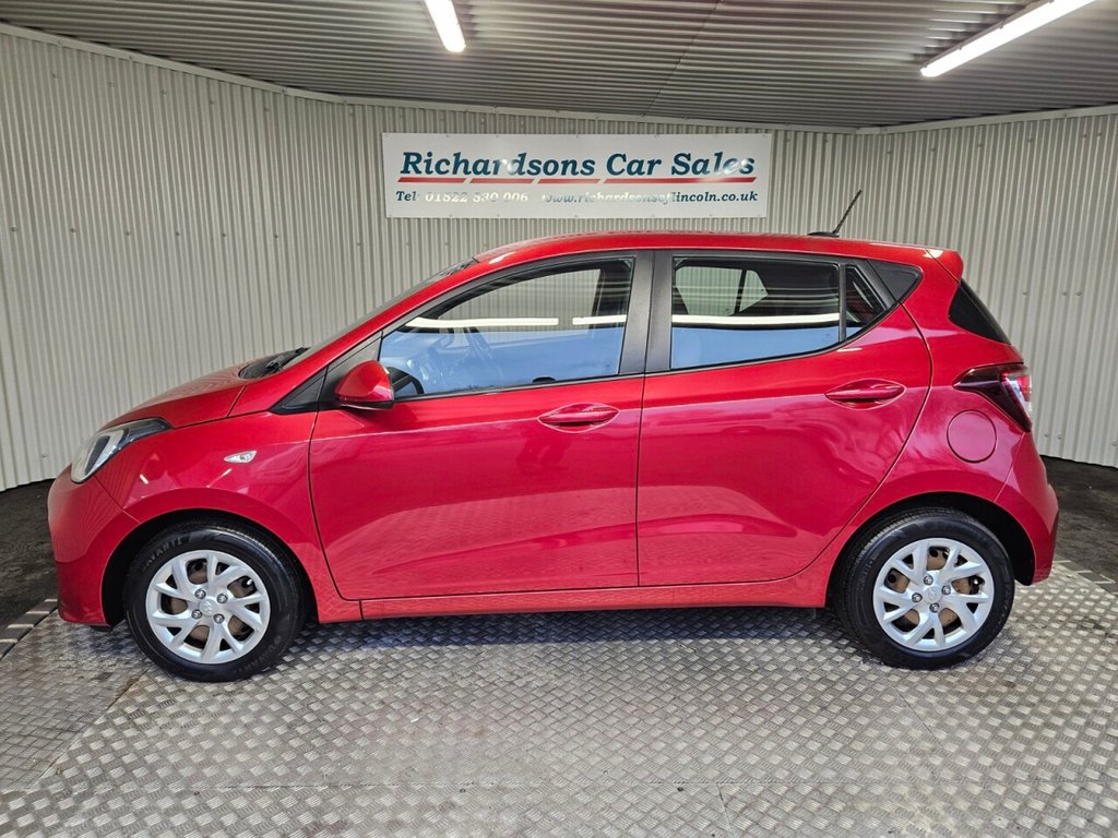 Used Hyundai i10 2018 for sale - 77027491: Photo 7