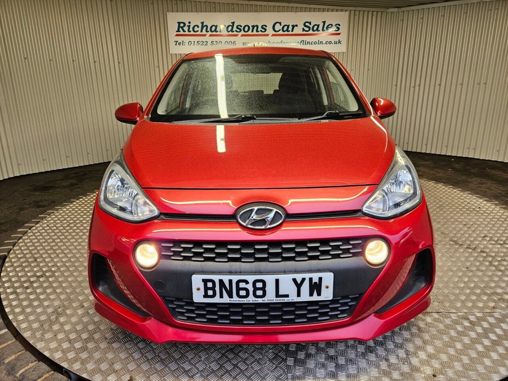 Used Hyundai i10 2018 for sale - 77027491: Photo 9