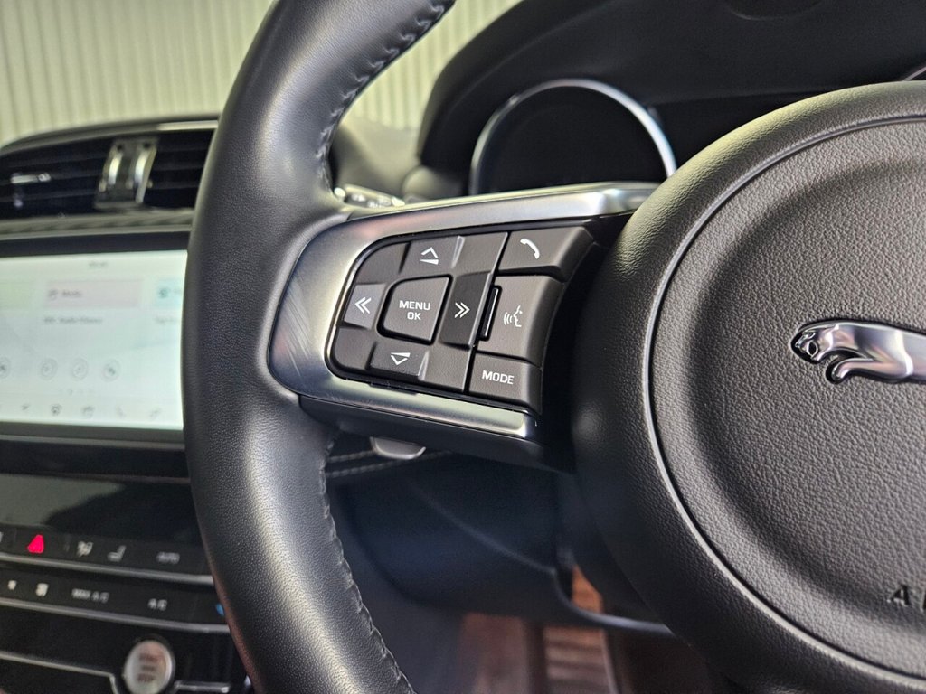Used Jaguar XE 2019 for sale - 78097156: Photo 16