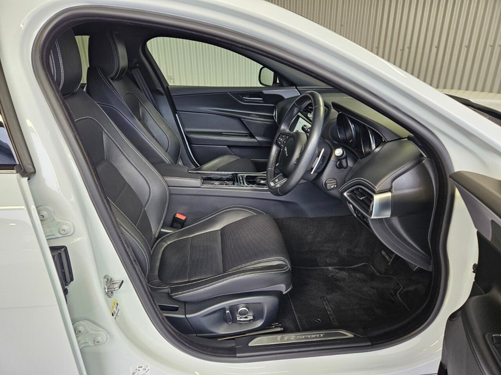 Used Jaguar XE 2019 for sale - 78097156: Photo 28