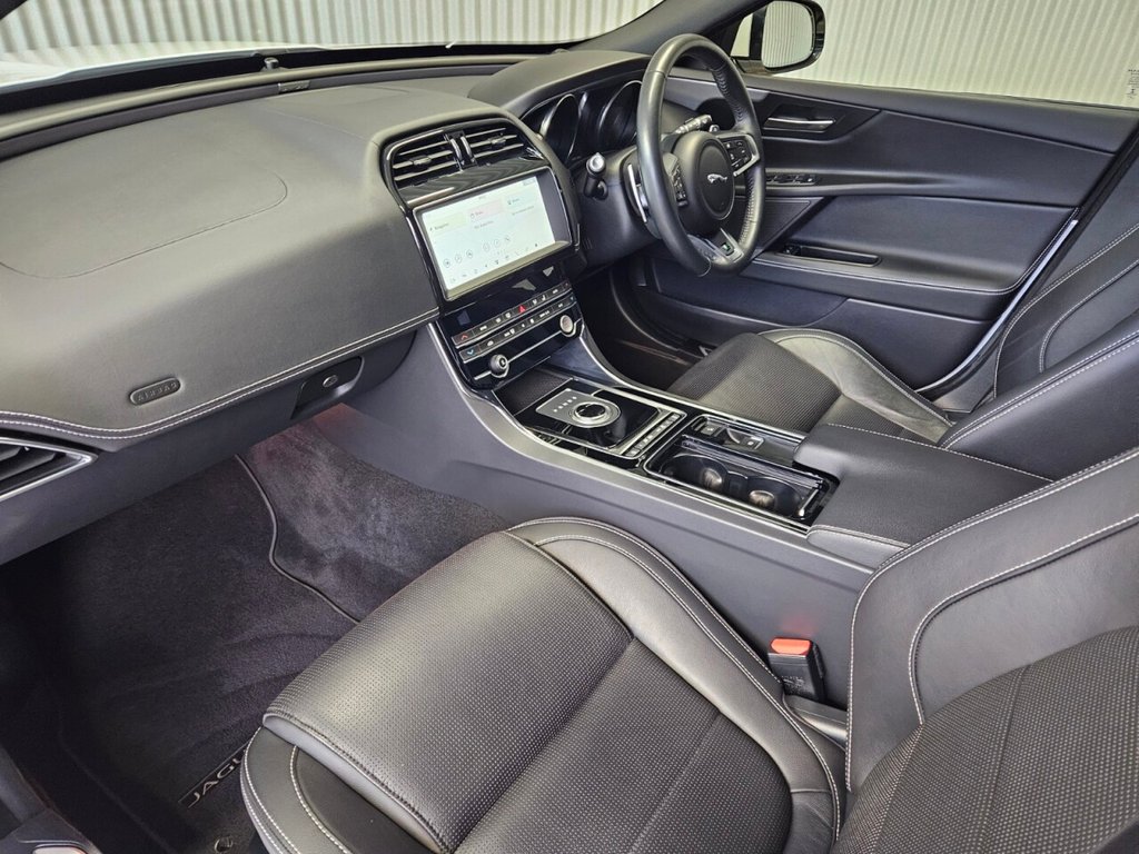 Used Jaguar XE 2019 for sale - 78097156: Photo 40