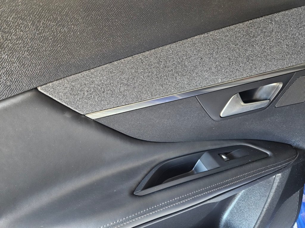 Used Peugeot 3008 2017 for sale - 77765268: Photo 35