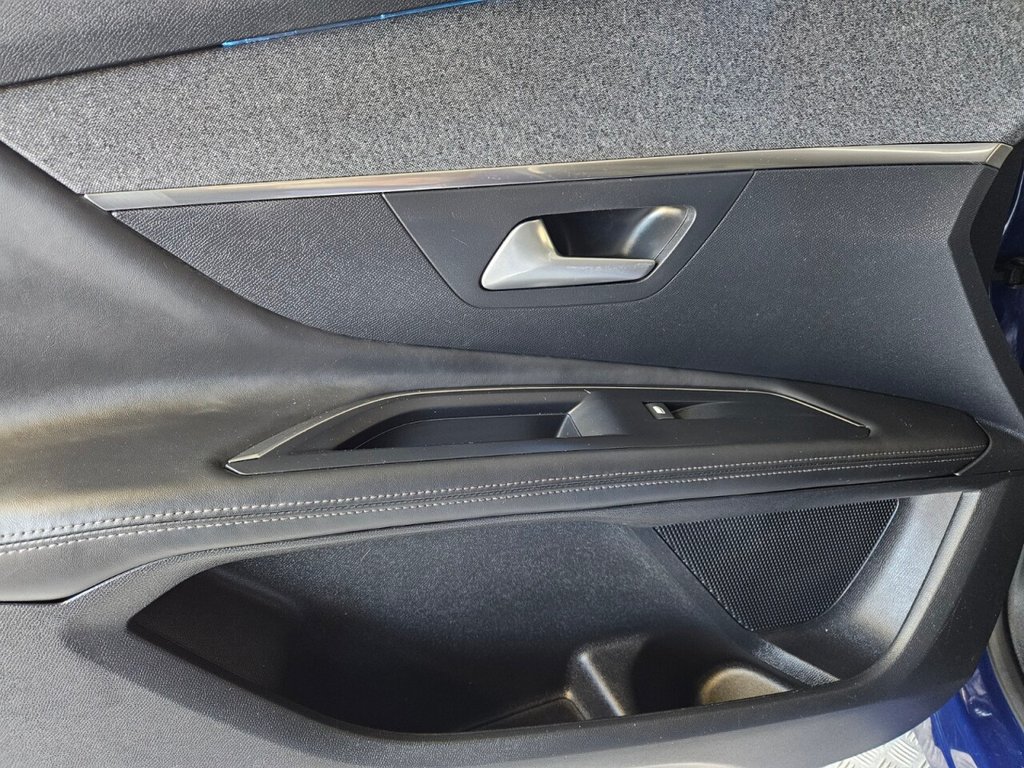 Used Peugeot 3008 2017 for sale - 77765268: Photo 39