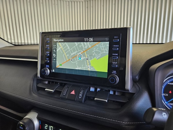 Used Toyota RAV4 2020 for sale - 76028998: Photo 25