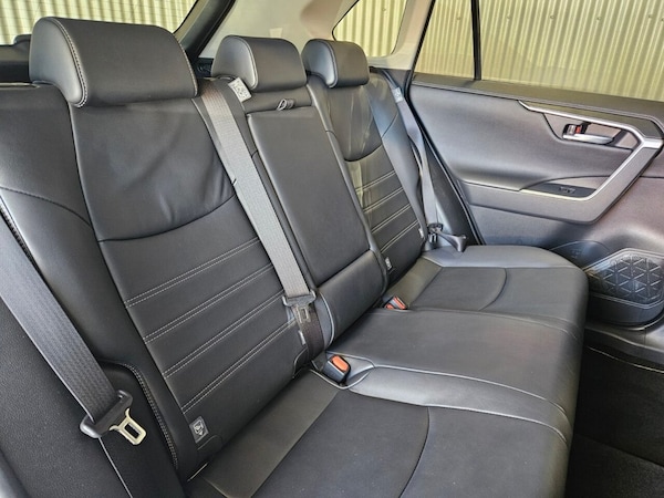 Used Toyota RAV4 2020 for sale - 76028998: Photo 34