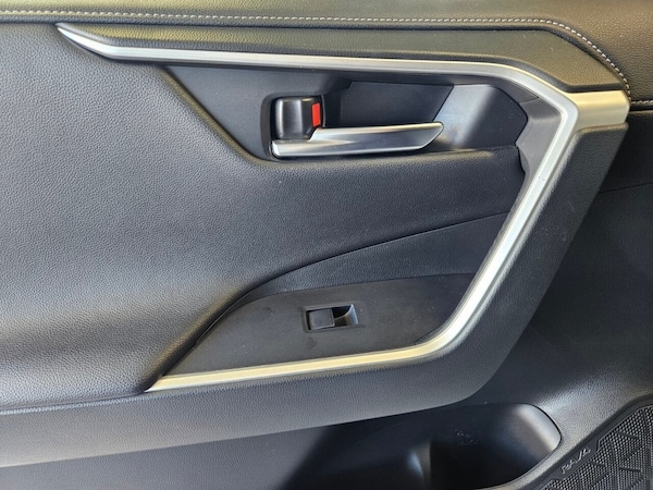 Used Toyota RAV4 2020 for sale - 76028998: Photo 39