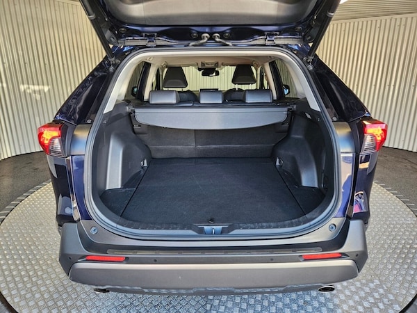 Used Toyota RAV4 2020 for sale - 76028998: Photo 4