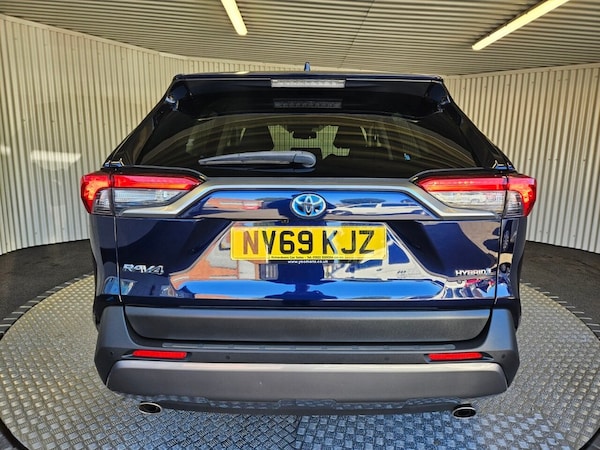 Used Toyota RAV4 2020 for sale - 76028998: Photo 6