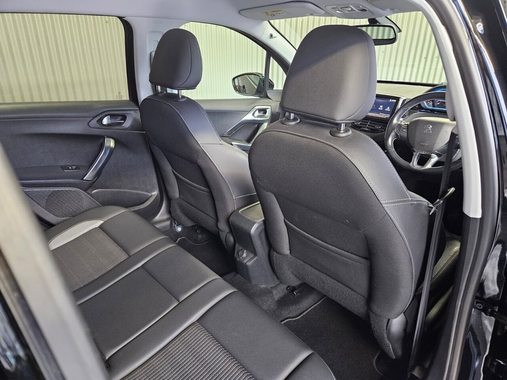 Used Peugeot 2008 2018 for sale - 76406551: Photo 28