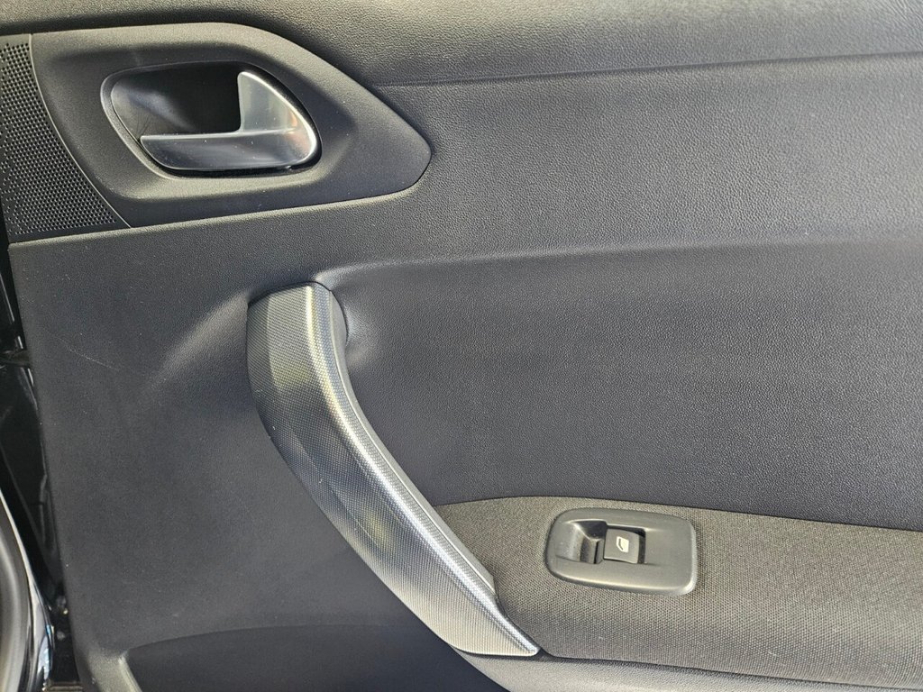 Used Peugeot 2008 2018 for sale - 76406551: Photo 31