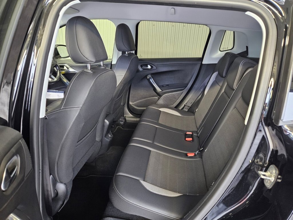 Used Peugeot 2008 2018 for sale - 76406551: Photo 37