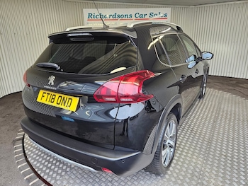 Used Peugeot 2008 2018 for sale - 76406551: Photo