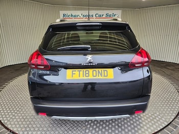 Used Peugeot 2008 2018 for sale - 76406551: Photo