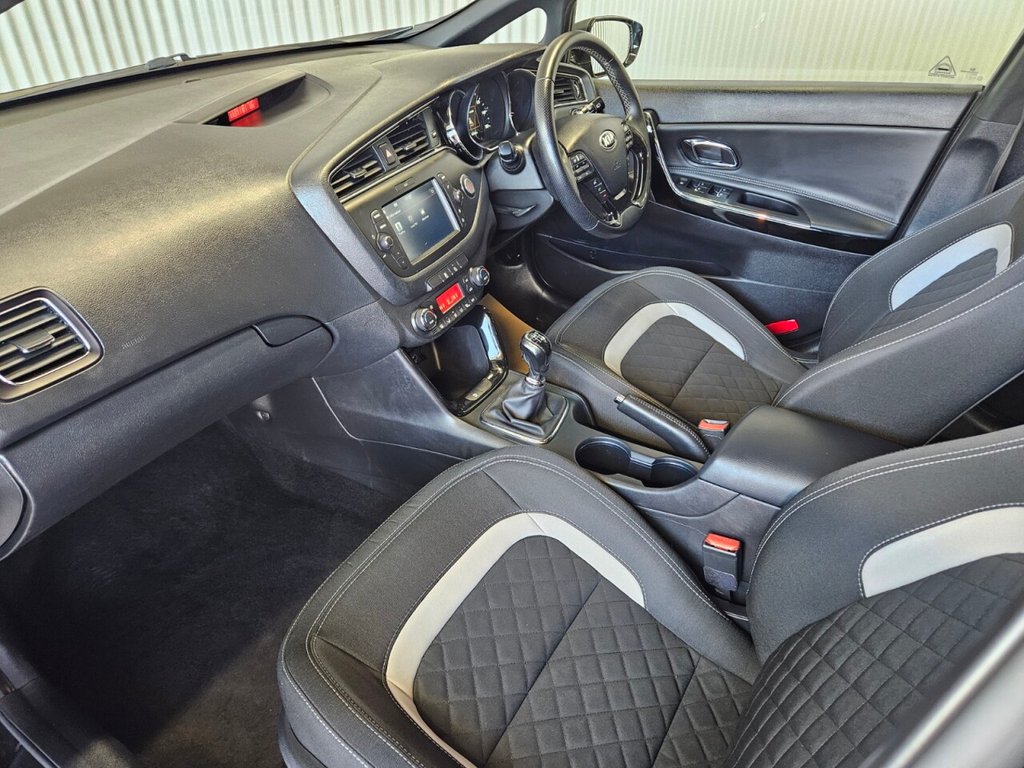 Used Kia Ceed 2018 for sale - 77952953: Photo 37