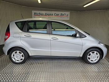 Used Mercedes-Benz A-Class 2012 for sale - 75630528: Photo