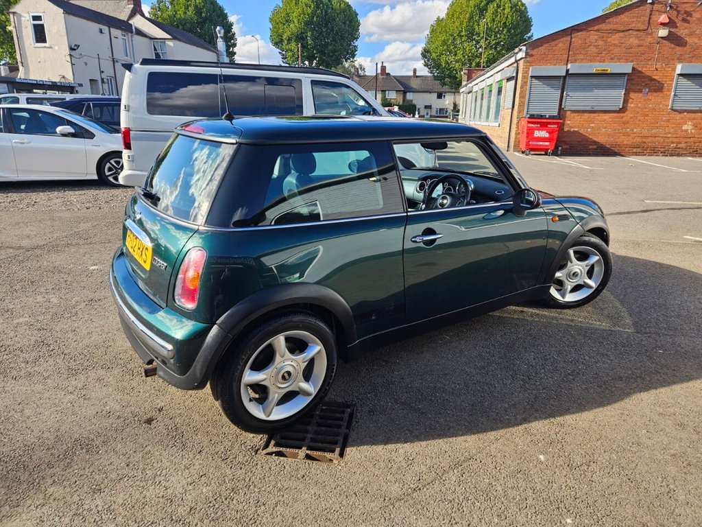 Used MINI Hatch 2002 for sale - 76056789: Photo 3