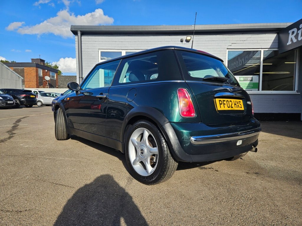 Used MINI Hatch 2002 for sale - 76056789: Photo 4