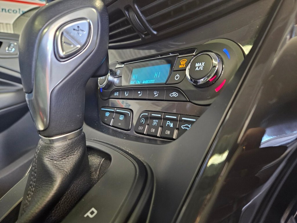 Used Ford Kuga 2015 for sale - 76642417: Photo 16