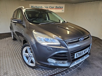 Used Ford Kuga 2015 for sale - 76642417: Photo