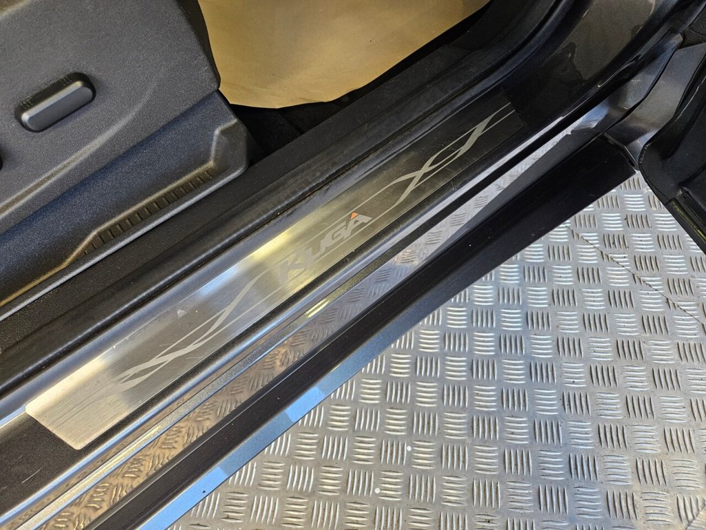 Used Ford Kuga 2015 for sale - 76642417: Photo 24