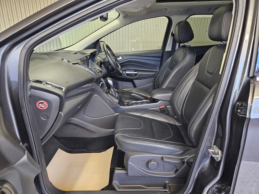 Used Ford Kuga 2015 for sale - 76642417: Photo 34