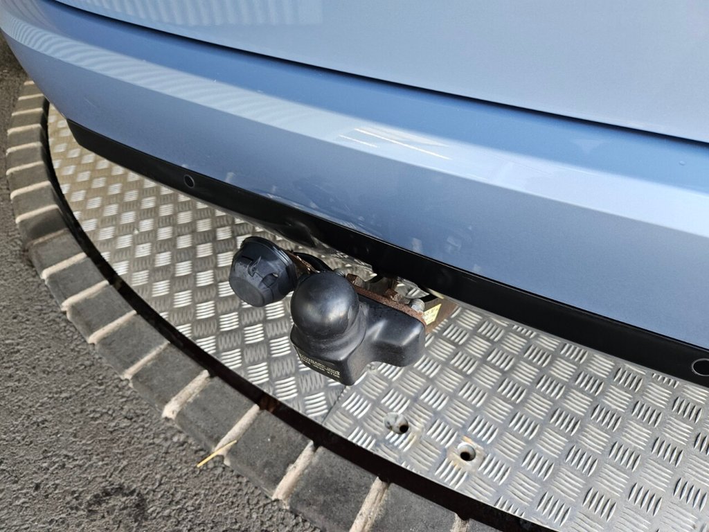 Used Citroen C4 Picasso 2016 for sale - 76345824: Photo 4