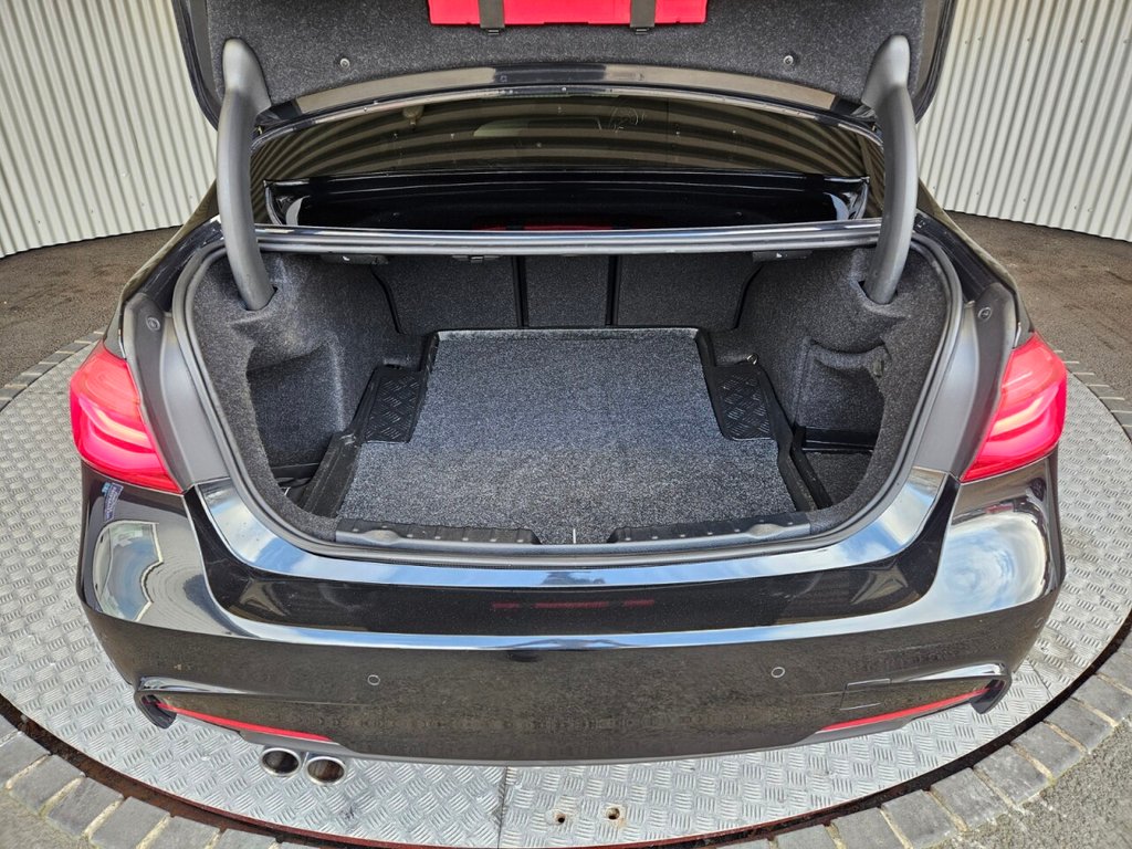 Used BMW 3 Series 2018 for sale - 77734709: Photo 5