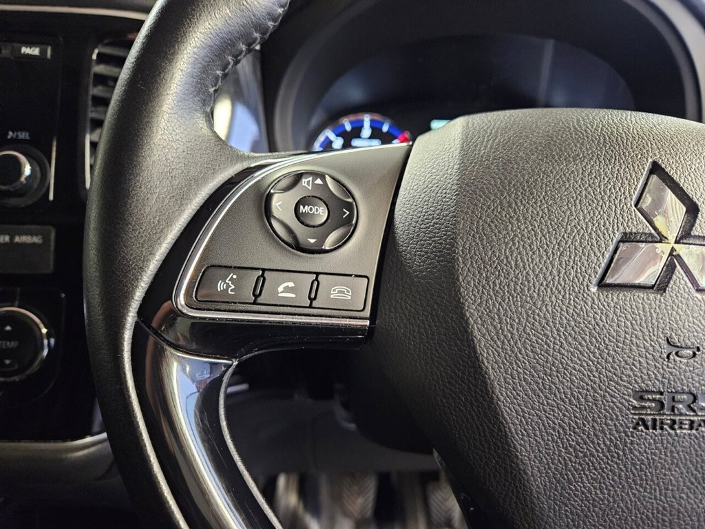 Used Mitsubishi Outlander 2015 for sale - 77384293: Photo 16