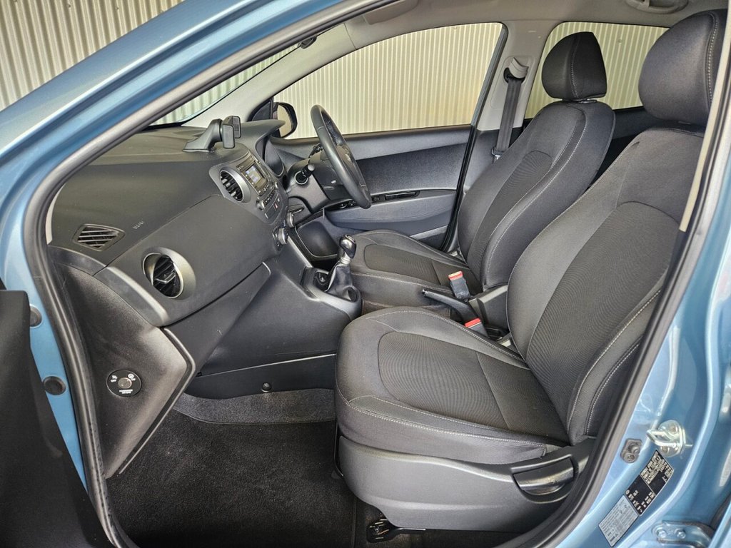 Used Hyundai i10 2017 for sale - 77879433: Photo 34