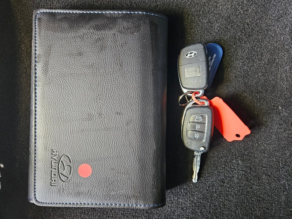 Used Hyundai i10 2017 for sale - 77879433: Photo 40