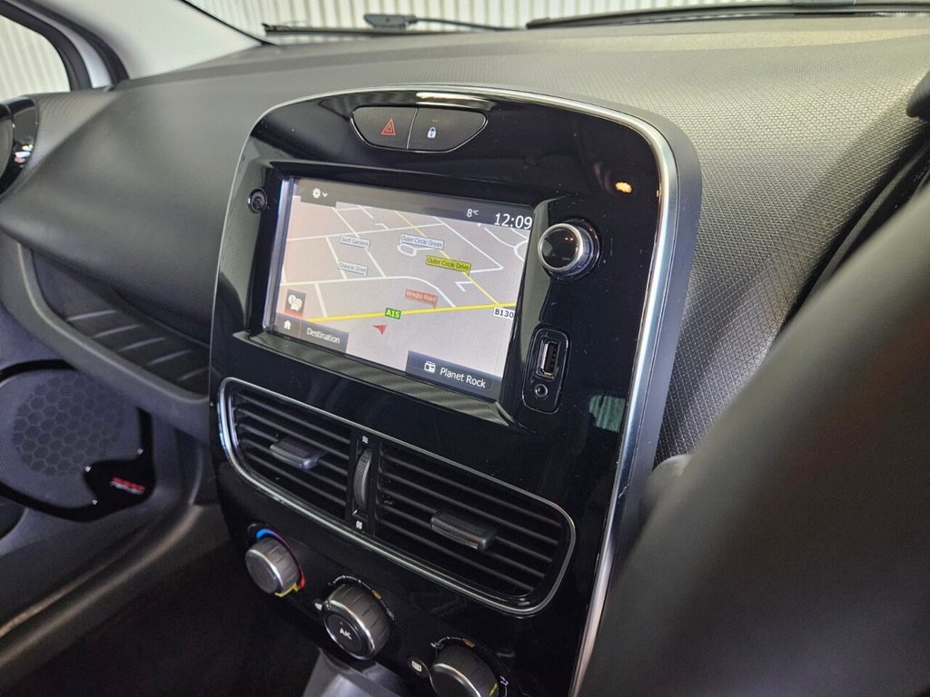 Used Renault Clio 2018 for sale - 77355675: Photo 22
