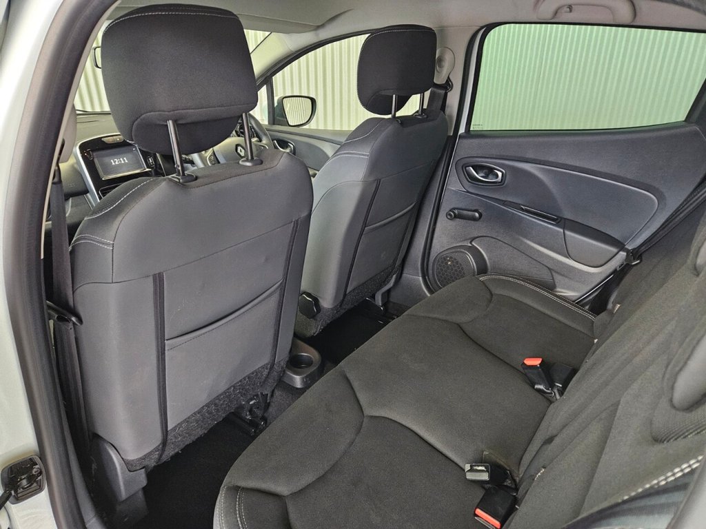 Used Renault Clio 2018 for sale - 77355675: Photo 33