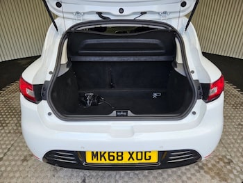 Used Renault Clio 2018 for sale - 77355675: Photo