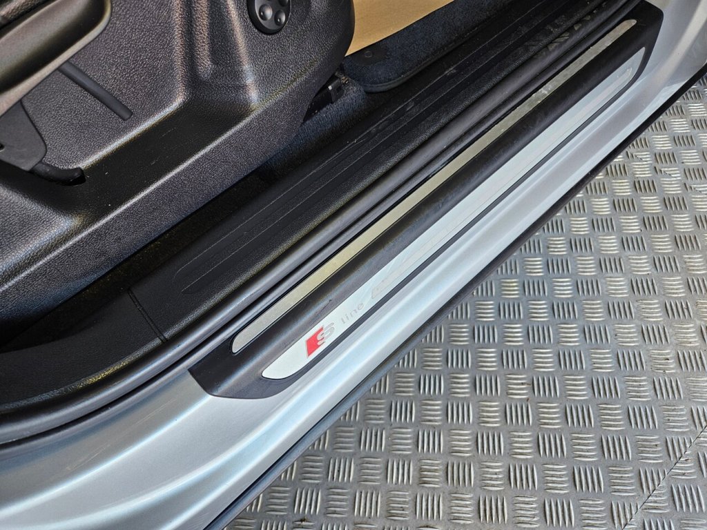 Used Audi Q5 2011 for sale - 77920314: Photo 30