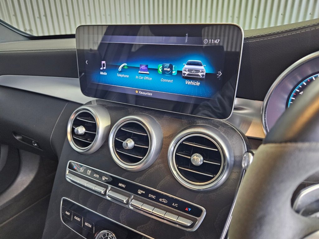 Used Mercedes-Benz C Class 2021 for sale - 76632571: Photo 21