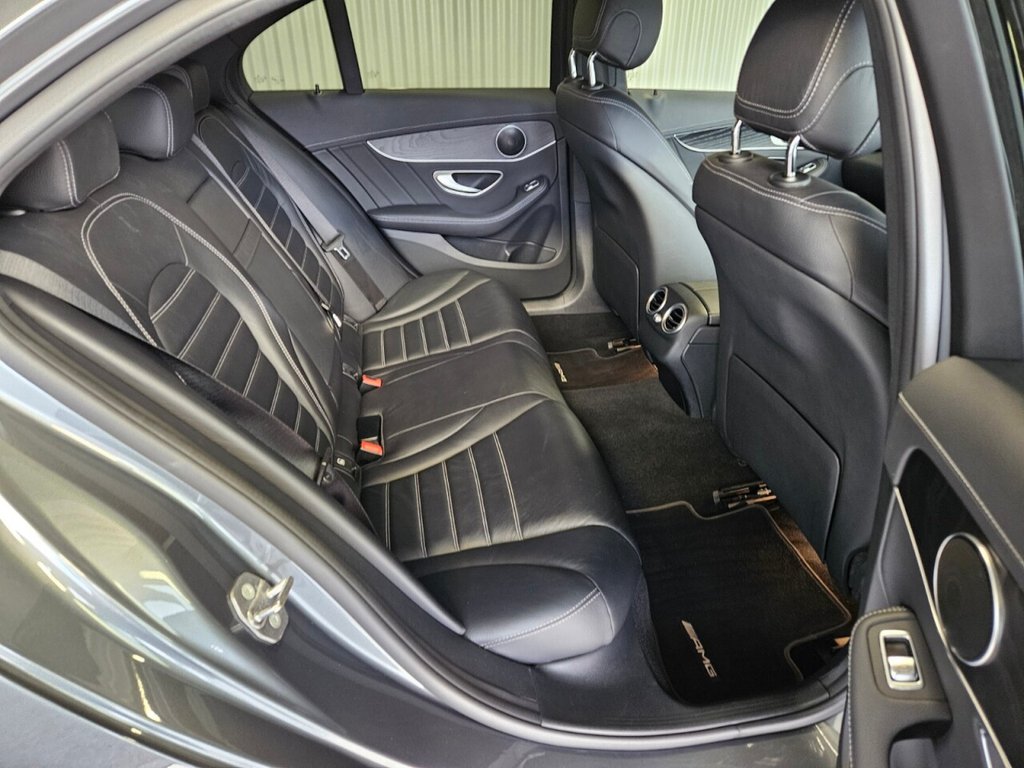 Used Mercedes-Benz C Class 2021 for sale - 76632571: Photo 32